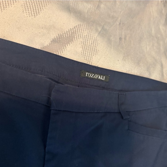 Women’s Navy Pants Classic Style - Picture 3 of 8